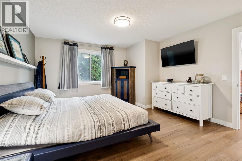 5689 Brenner Crescent NW, Calgary, Alberta  T2L 1Z3 - Photo 20 - A2324742