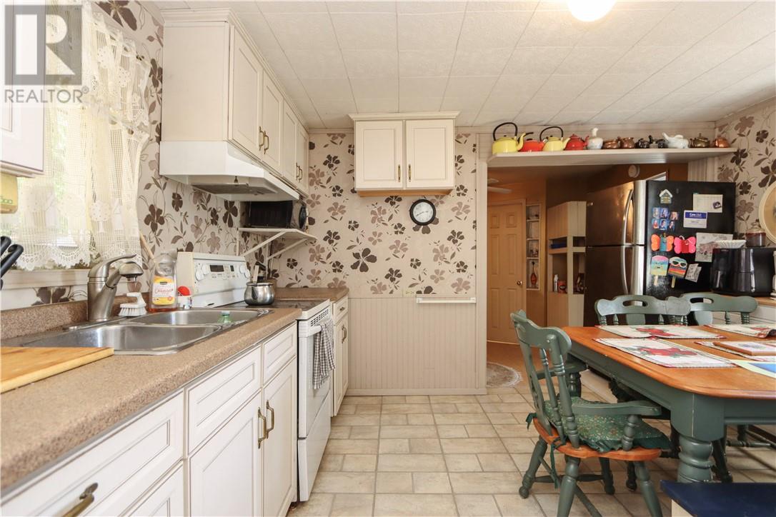 43 Morbin Road, Whitefish, Ontario  P0M 3E0 - Photo 17 - 2129478