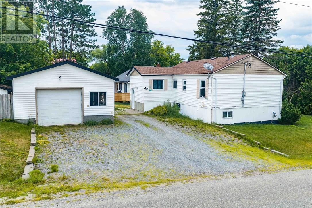 44 Salisbury, Warren, Ontario  P0H 2N0 - Photo 31 - 2129463
