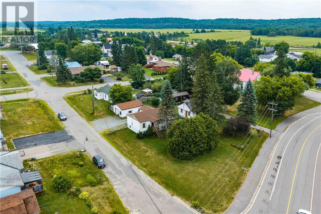 44 Salisbury, Warren, Ontario  P0H 2N0 - Photo 34 - 2129463