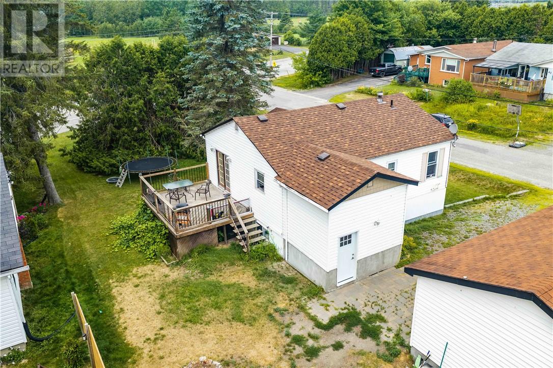 44 Salisbury, Warren, Ontario  P0H 2N0 - Photo 39 - 2129463
