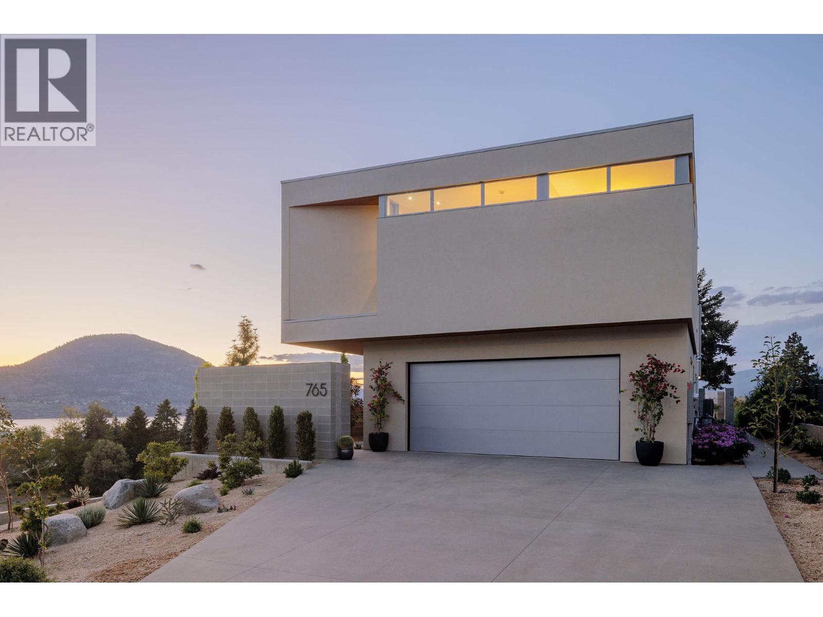 765 Westminster Avenue E, Penticton, British Columbia  V2A 1J2 - Photo 46 - 10375925
