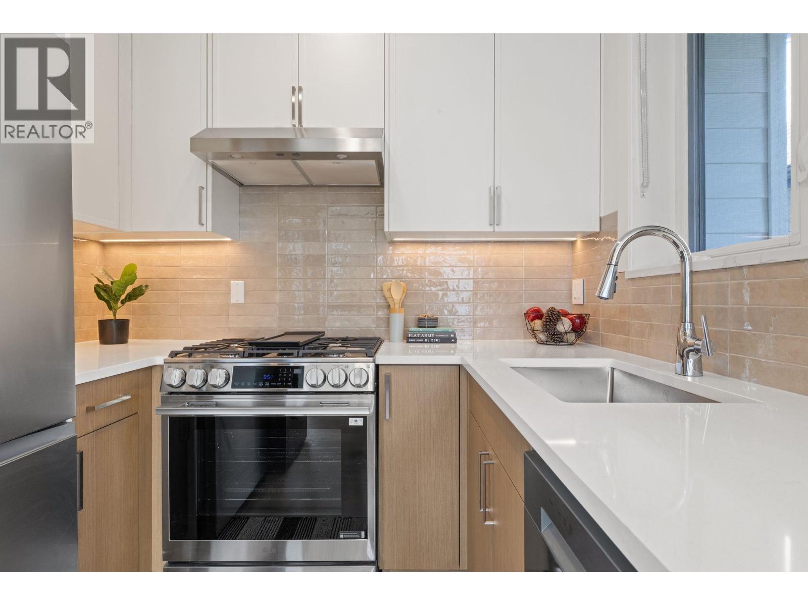 2138 Venables Street, Vancouver, British Columbia  V5L 2J4 - Photo 7 - R3150556