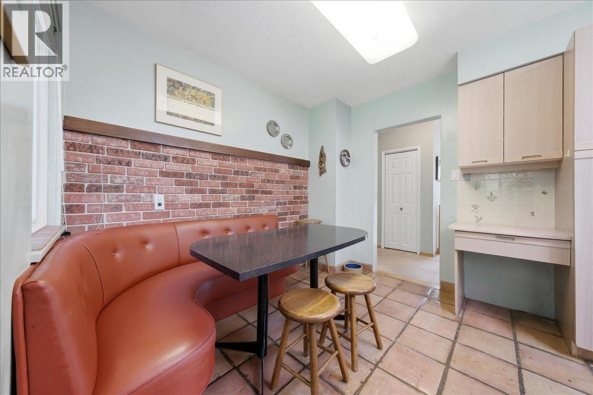 1388 Cambridge Drive, Coquitlam, British Columbia  V3J 2P7 - Photo 23 - R3150503