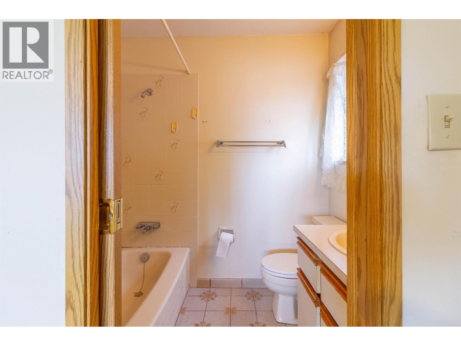 4467 Perry Street, Vancouver, British Columbia  V5N 3X6 - Photo 13 - R3150565