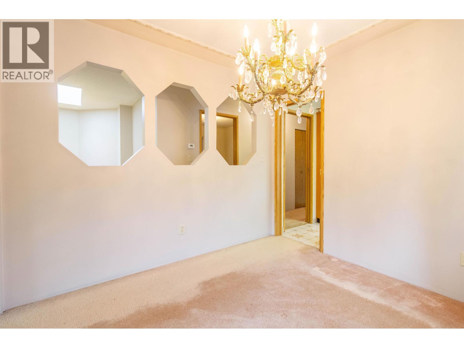 4467 Perry Street, Vancouver, British Columbia  V5N 3X6 - Photo 5 - R3150565