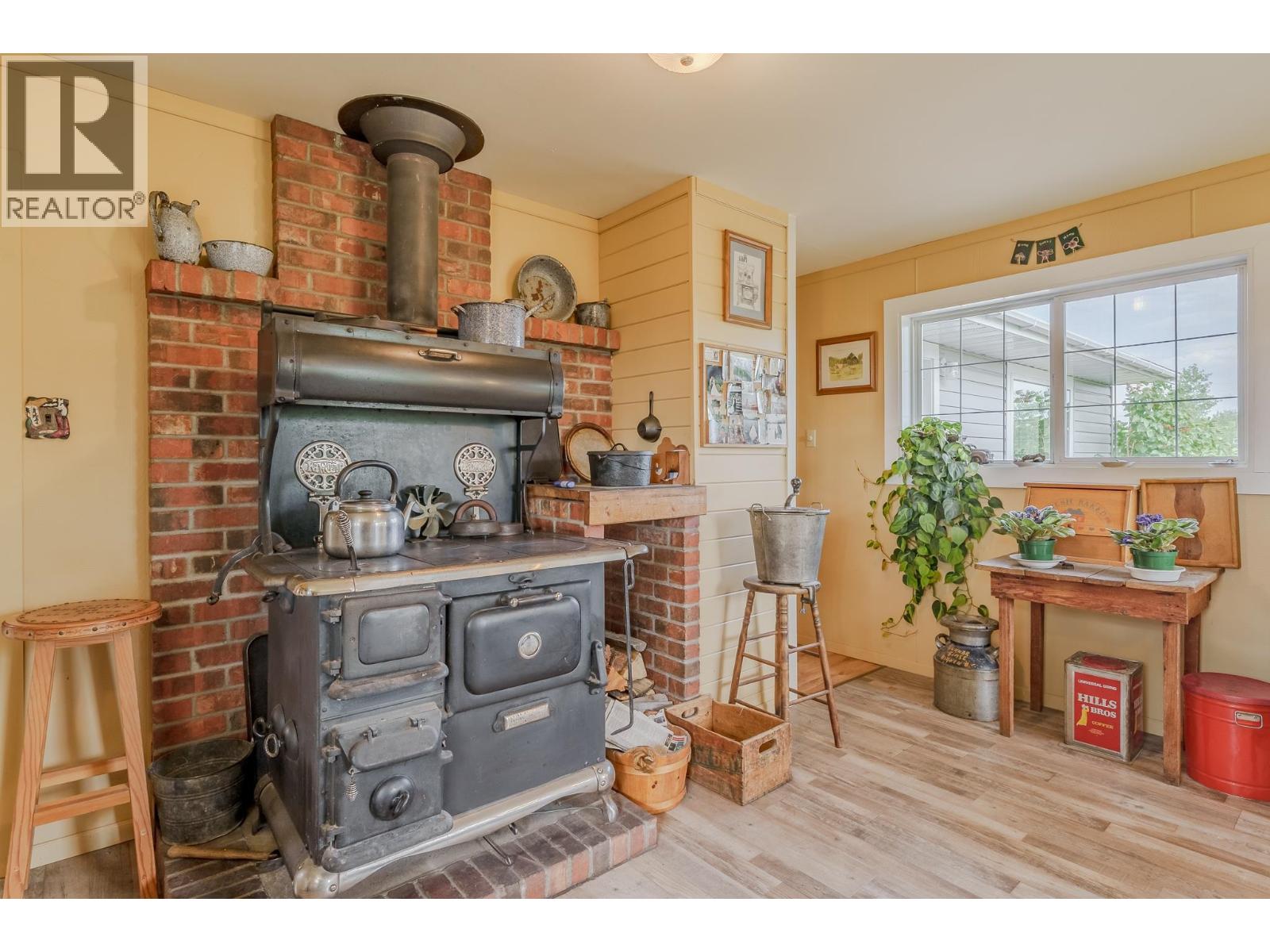 7140 Judson Road, Lone Butte, British Columbia  V0K 1X2 - Photo 6 - R3147537