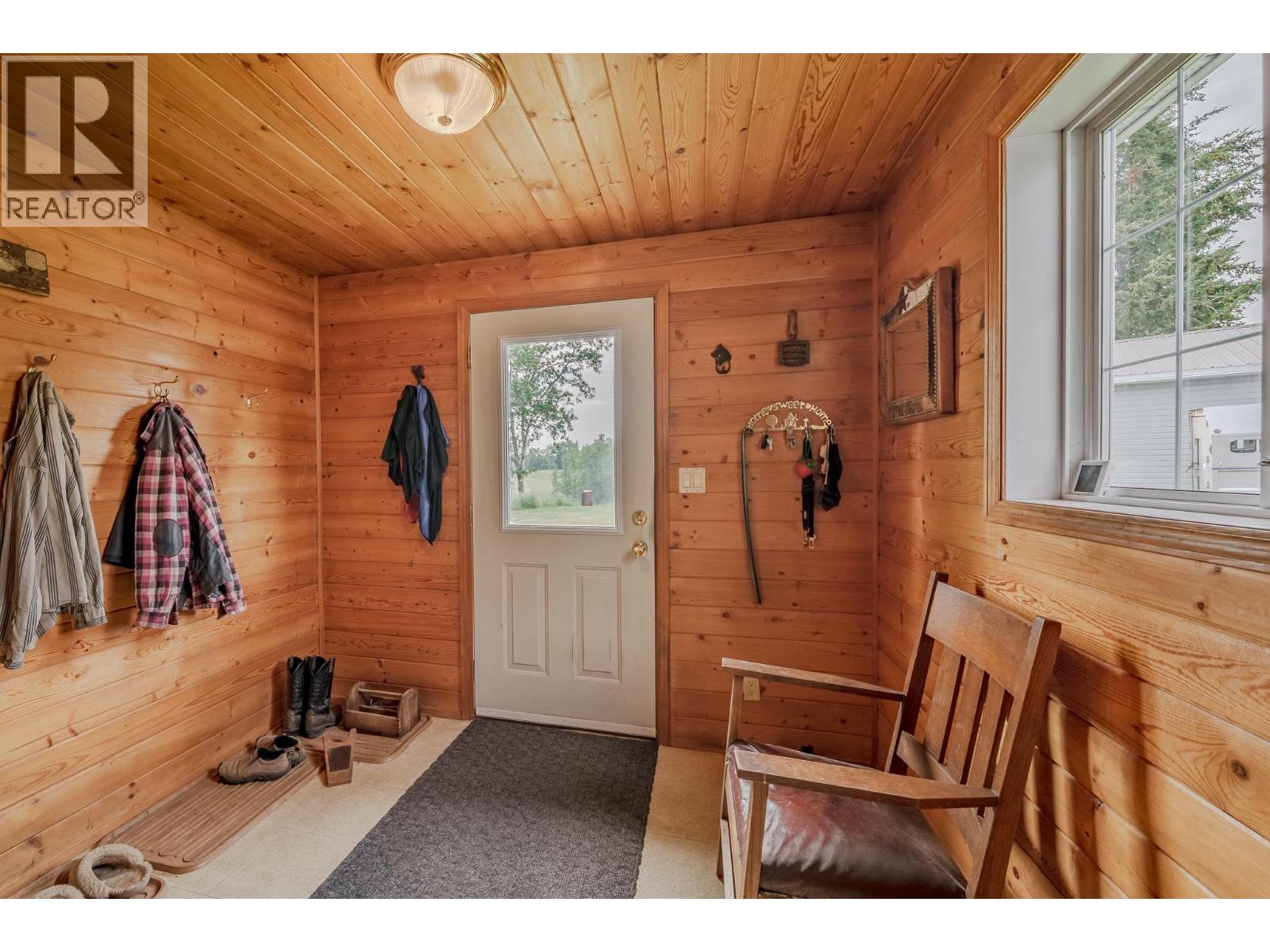 7140 Judson Road, Lone Butte, British Columbia  V0K 1X2 - Photo 16 - R3147537