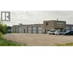 4800 WALKER, Windsor, Ontario