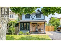 4 BALMORAL Court, Caledonia, Ontario