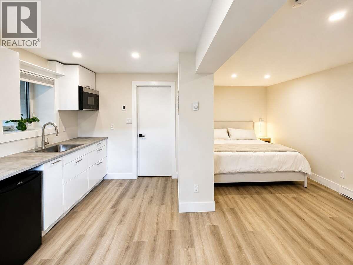 1922 Glen Gary Drive, Kamloops, British Columbia  V2E 1R4 - Photo 34 - 10393852