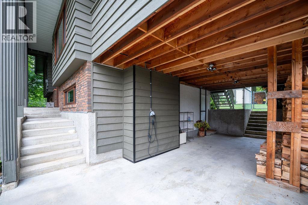 1664 Birch Drive, Revelstoke, British Columbia  V0E 2S1 - Photo 25 - 10395460