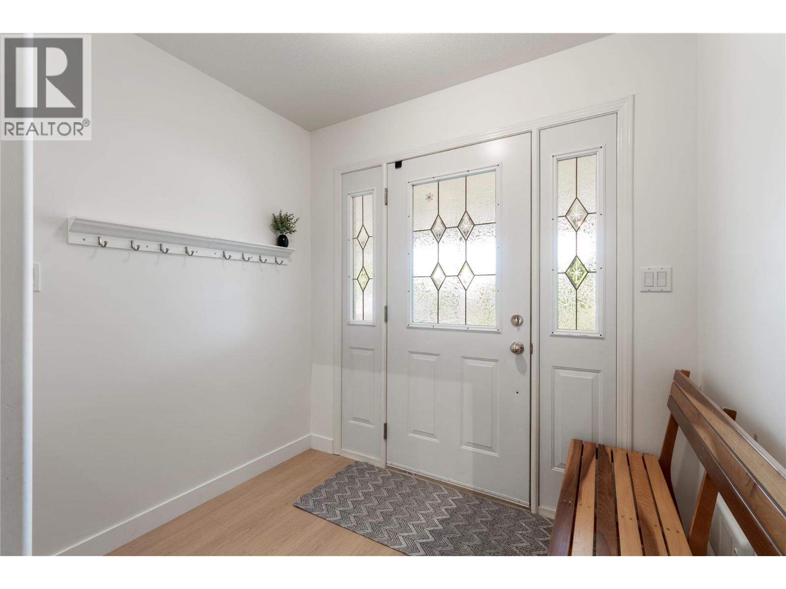 71 25 Street SE Unit# 3, Salmon Arm, British Columbia  V1E 1S2 - Photo 15 - 10389190