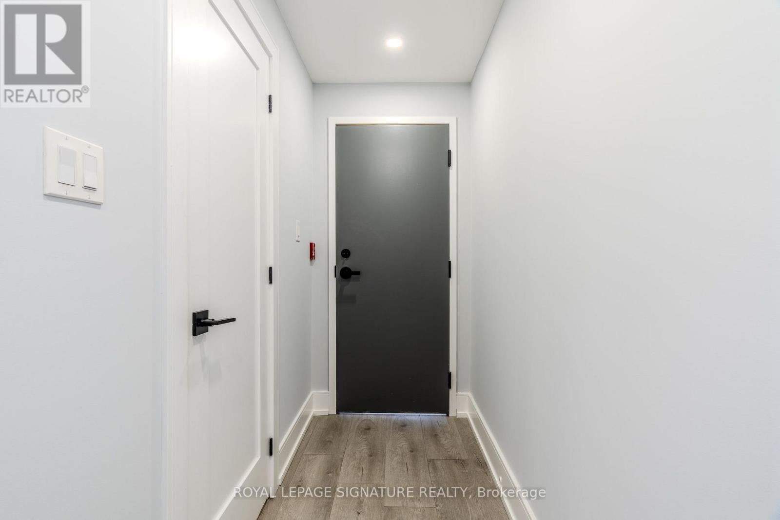 302 - 66 John Street W, Bradford West Gwillimbury, Ontario  L3Z 3B2 - Photo 6 - N13613714