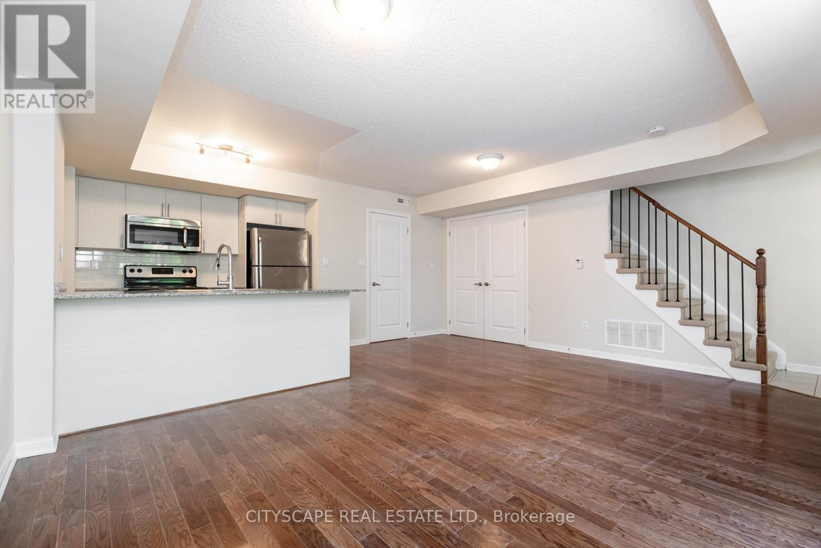 115 - 9 Foundry Avenue, Toronto, Ontario  M6H 0B7 - Photo 3 - W13614066