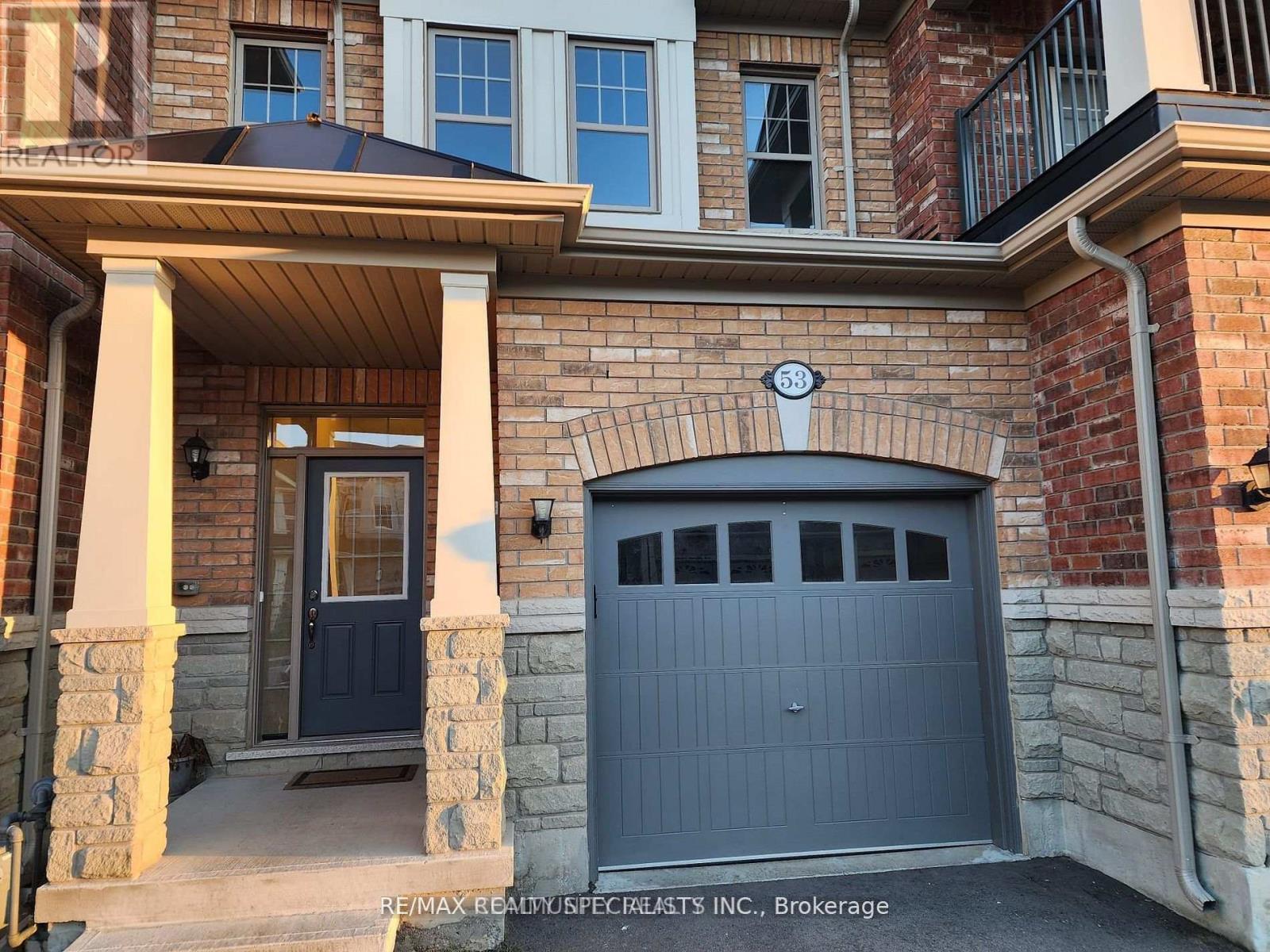 53 HOGAN MANOR DRIVE, Brampton, Ontario