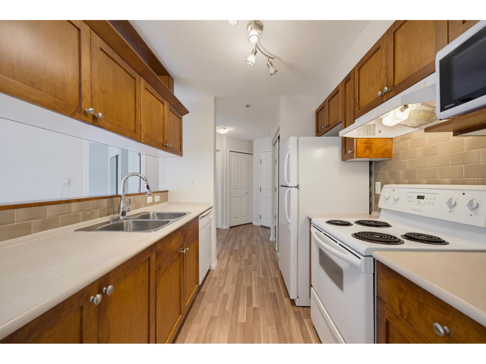 214 8880 202 Street, Langley, British Columbia  V1M 4E7 - Photo 14 - R3140455