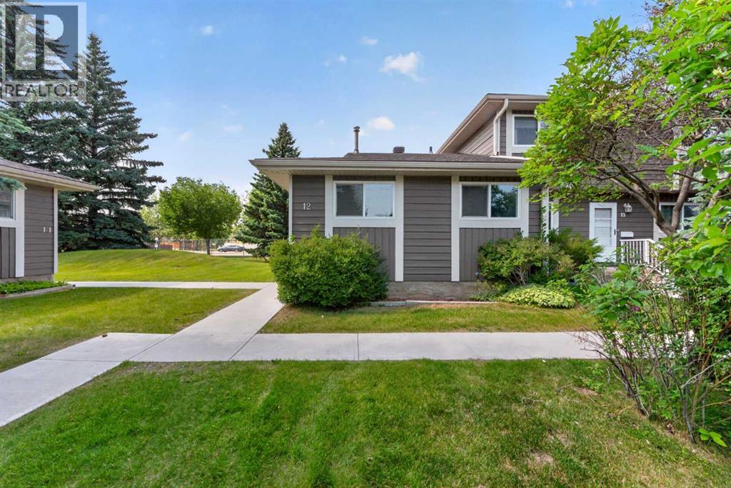 12, 14736 Deerfield Drive SE, Calgary, Alberta