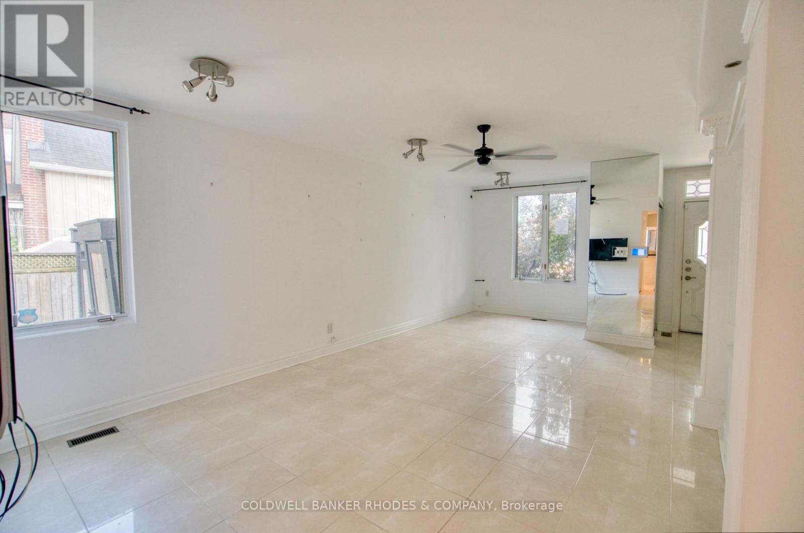 300 St Andrew Street, Ottawa, Ontario  K1N 5G7 - Photo 5 - X13609106