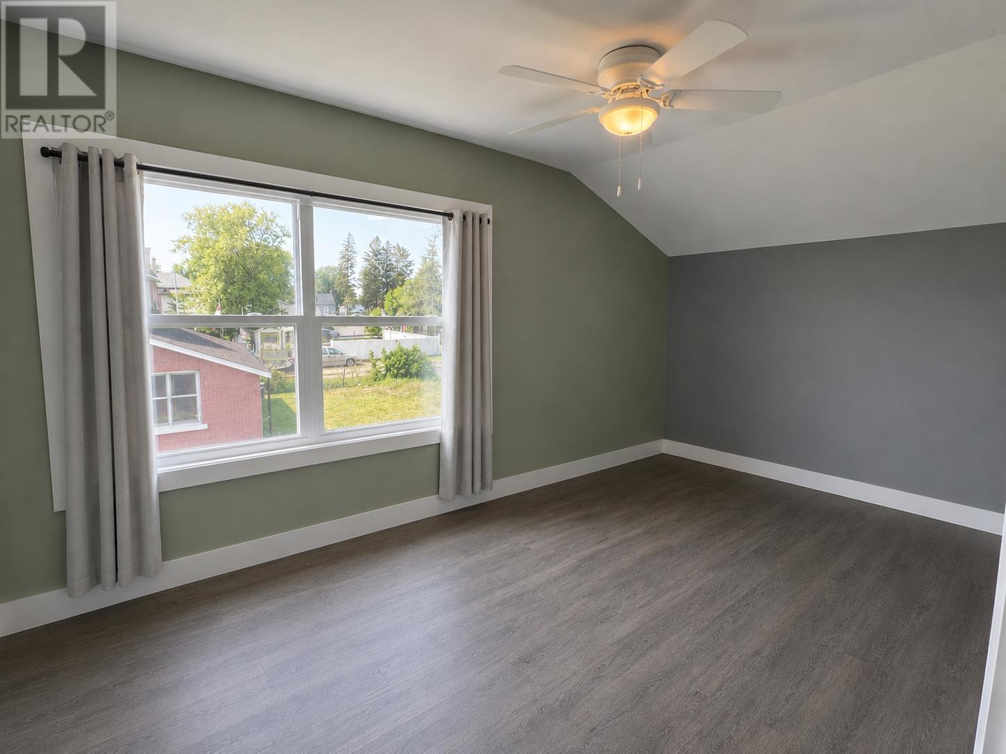 128 Third St W, Fort Frances, Ontario  P9A 3A3 - Photo 35 - TB2602125