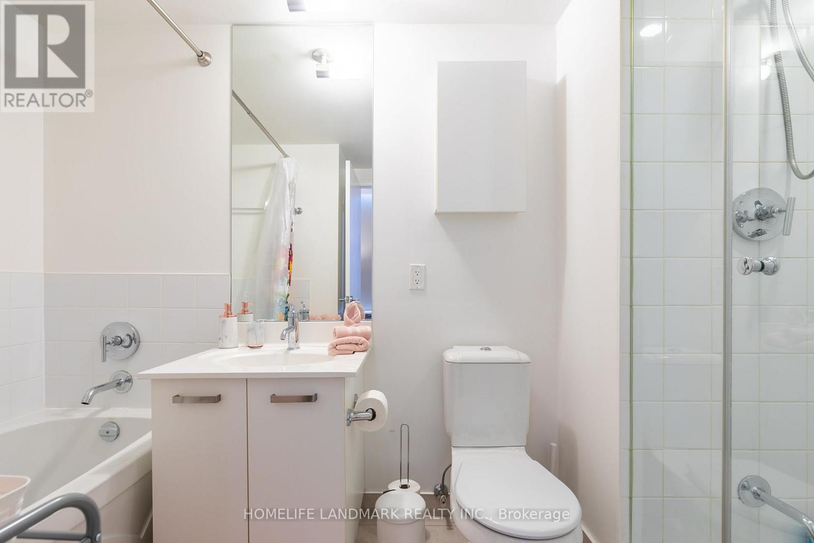 204 - 832 Bay Street, Toronto, Ontario  M5S 1Z6 - Photo 12 - C13614236