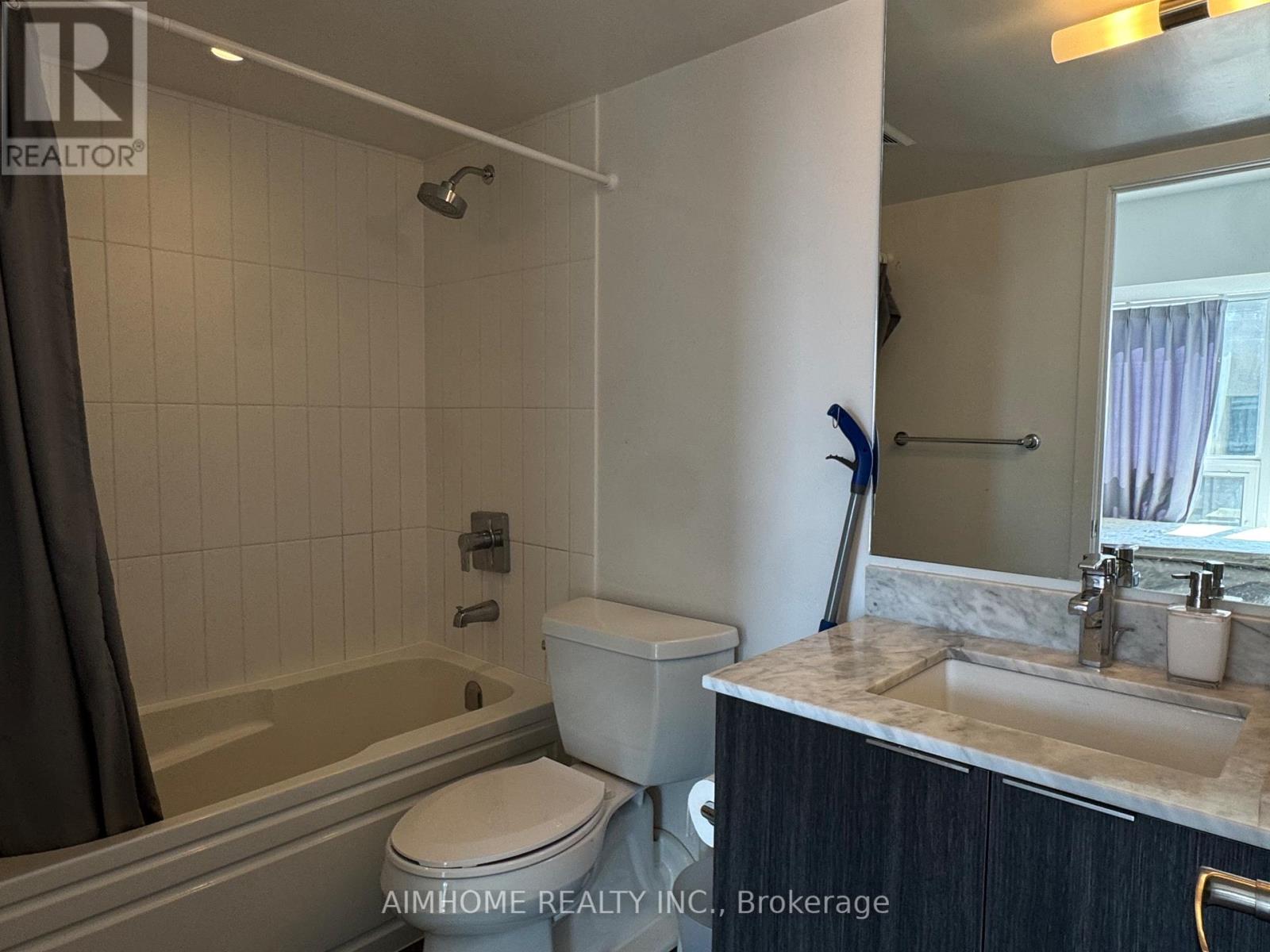 2107 - 955 Bay Street, Toronto, Ontario  M5S 2A2 - Photo 5 - C13614300