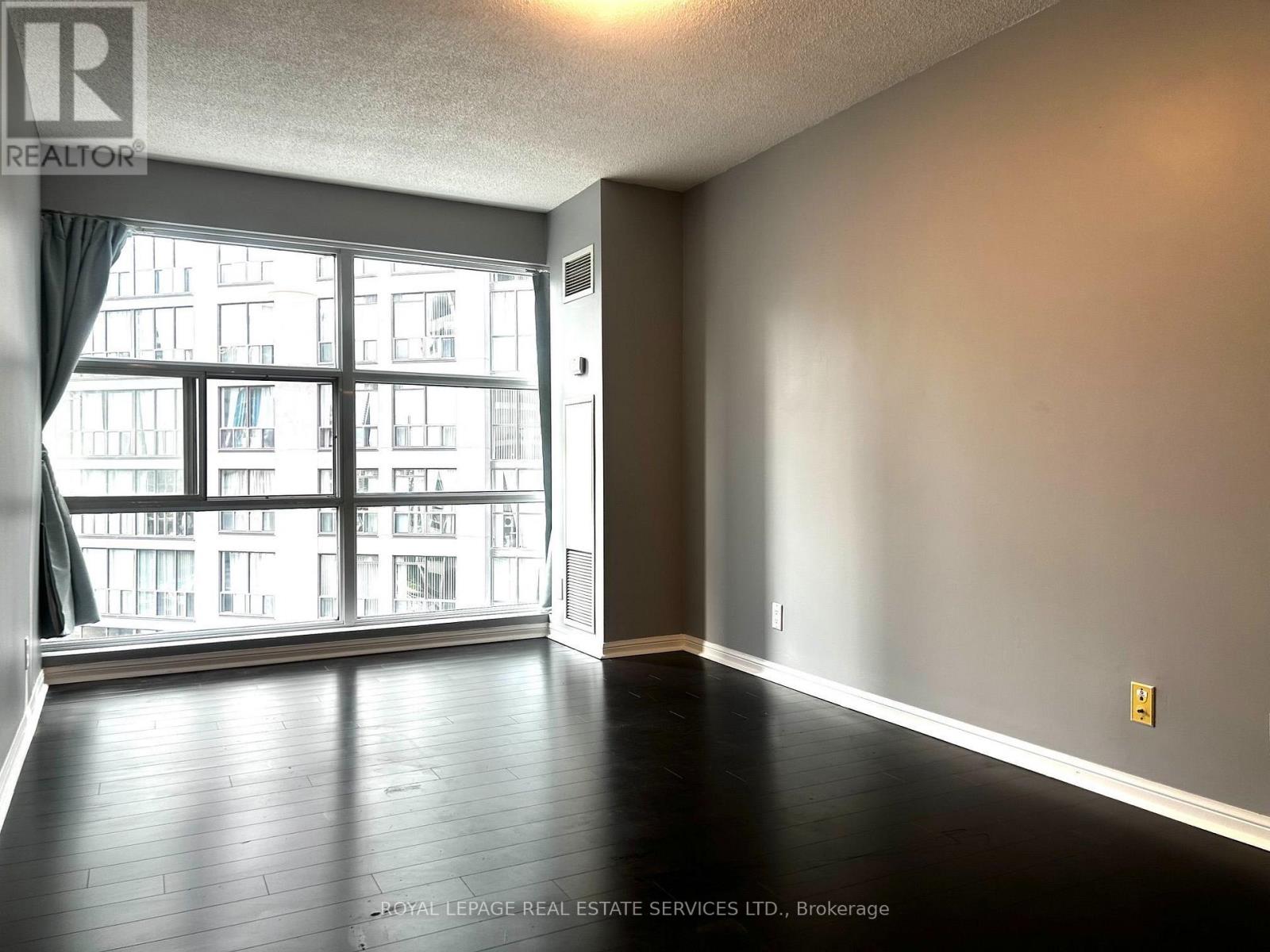 1404 - 11 St. Joseph Street, Toronto, Ontario  M4Y 3G4 - Photo 13 - C13614324