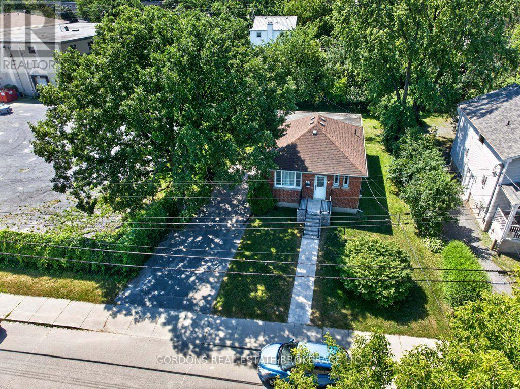 132 Joseph Street, Kingston, Ontario K7K 2H7 - Photo 2 - X13612912