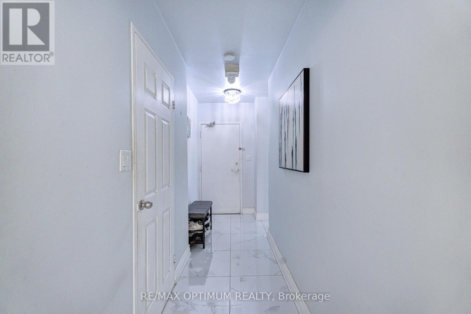 2110 - 5 Massey Square, Toronto, Ontario M4C 5L6 - Photo 21 - E13614286