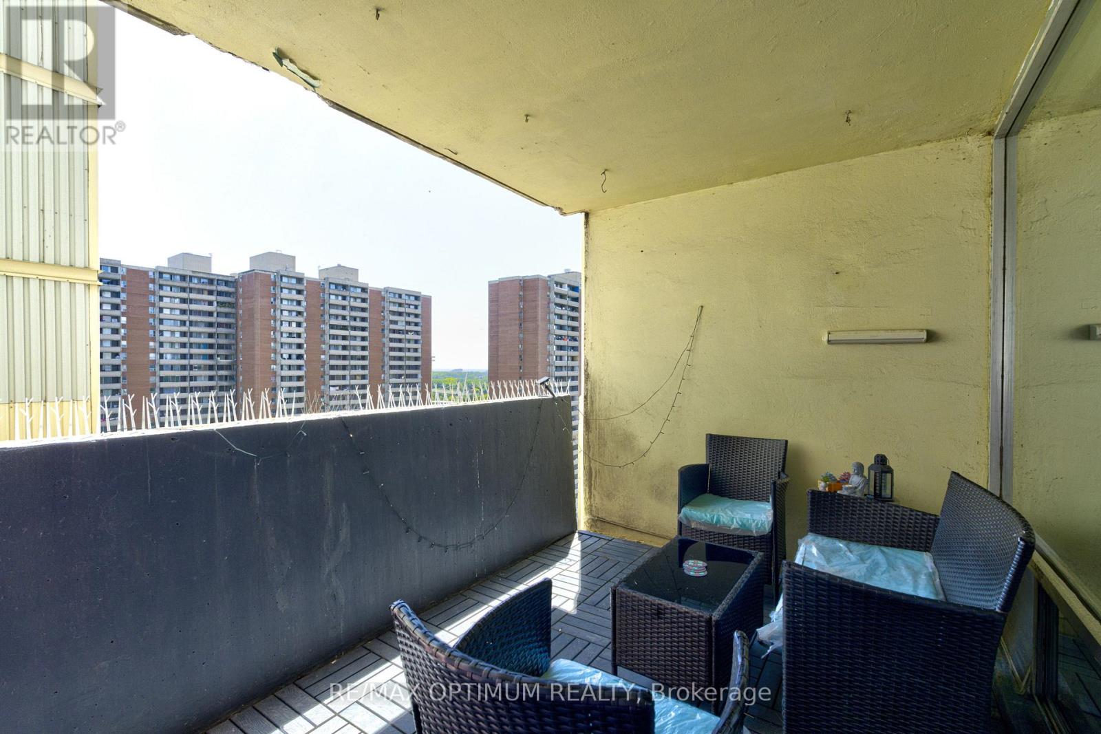 2110 - 5 Massey Square, Toronto, Ontario M4C 5L6 - Photo 28 - E13614286