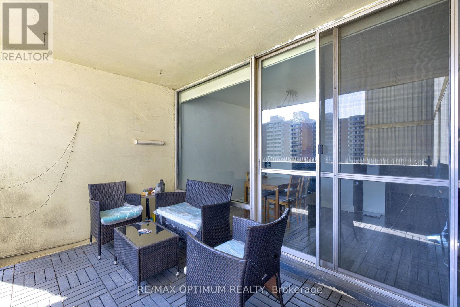 2110 - 5 Massey Square, Toronto, Ontario M4C 5L6 - Photo 29 - E13614286