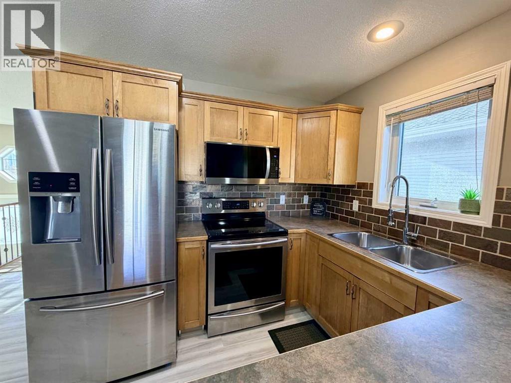 4828 56 Avenue, Innisfail, Alberta  T4G 1Y7 - Photo 6 - A2319512