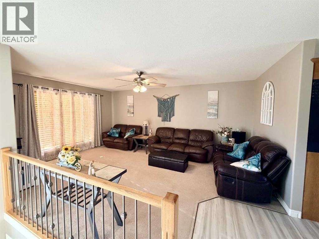 4828 56 Avenue, Innisfail, Alberta  T4G 1Y7 - Photo 8 - A2319512