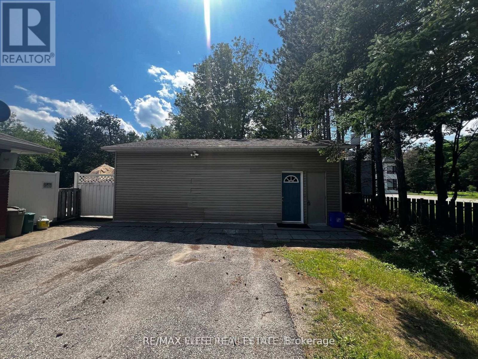 GARAGE UNIT - 16632 YORK DURHAM LINE N, Whitchurch-Stouffville, Ontario