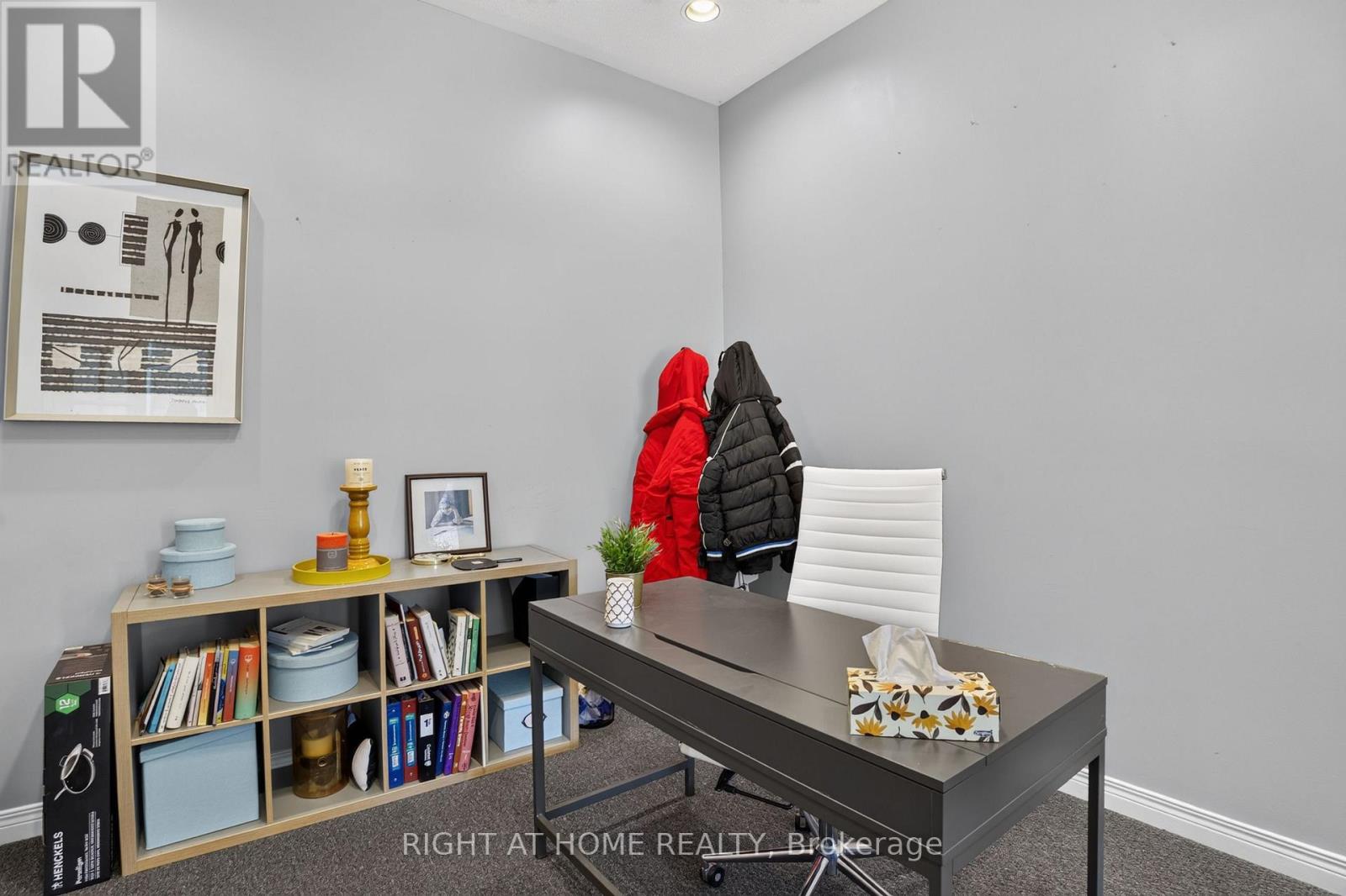 26 Evanshen Crescent, Ottawa, Ontario  K2K 2Z6 - Photo 3 - X13614196