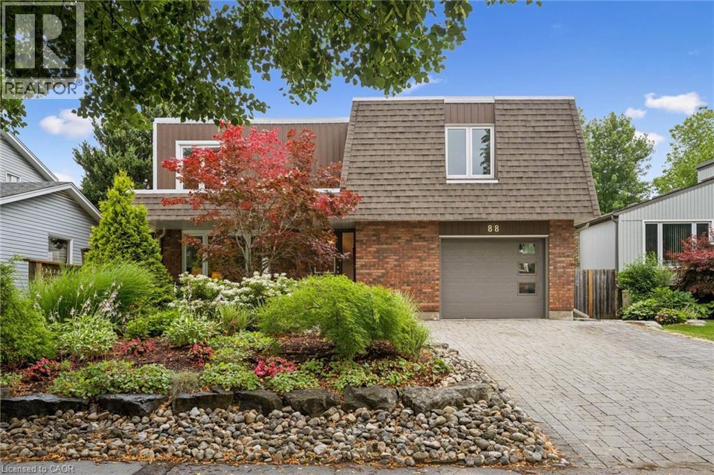 88 MANOR Drive, Kitchener, Ontario