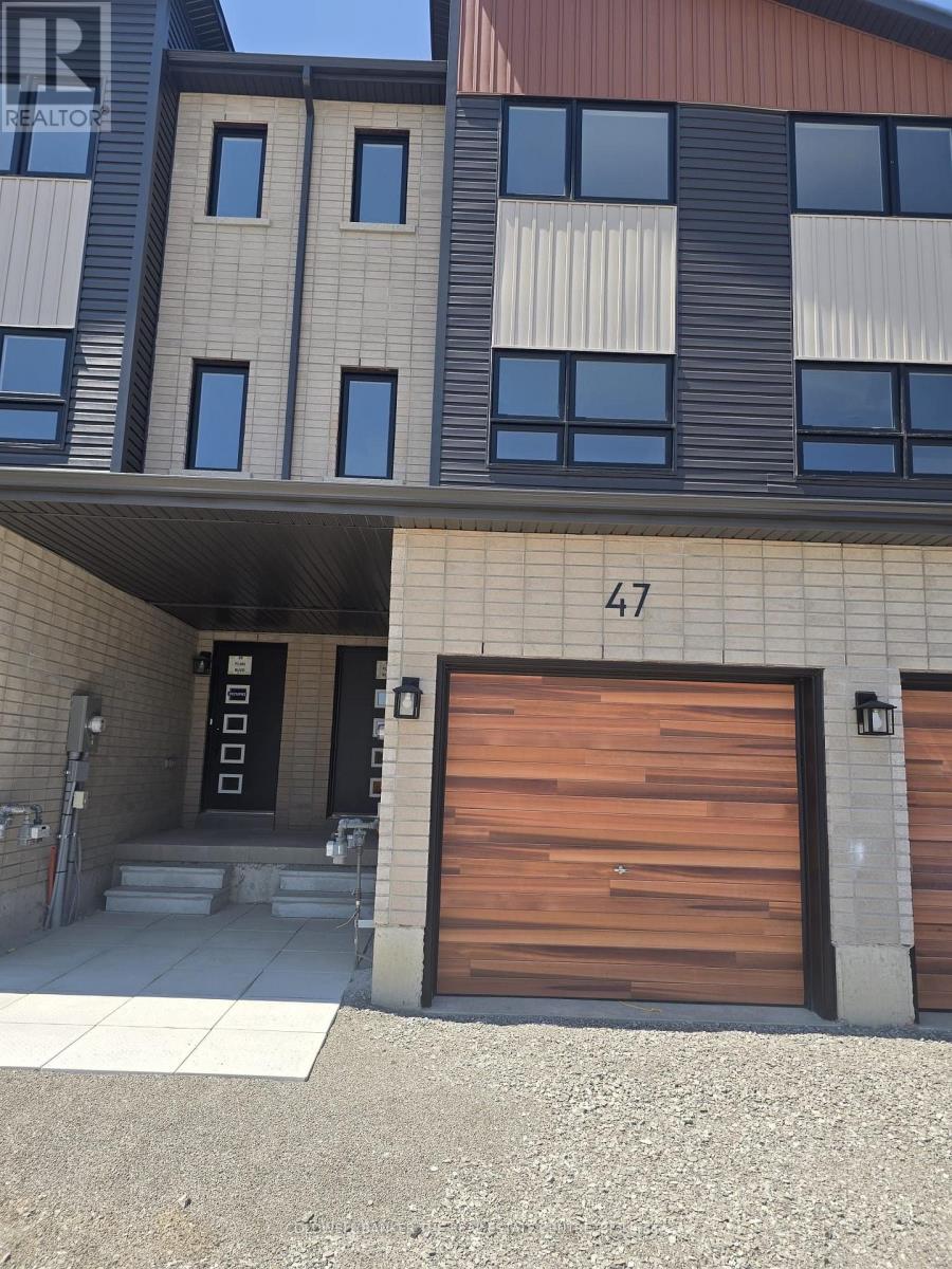 47 FLAN BOULEVARD, barrie, Ontario