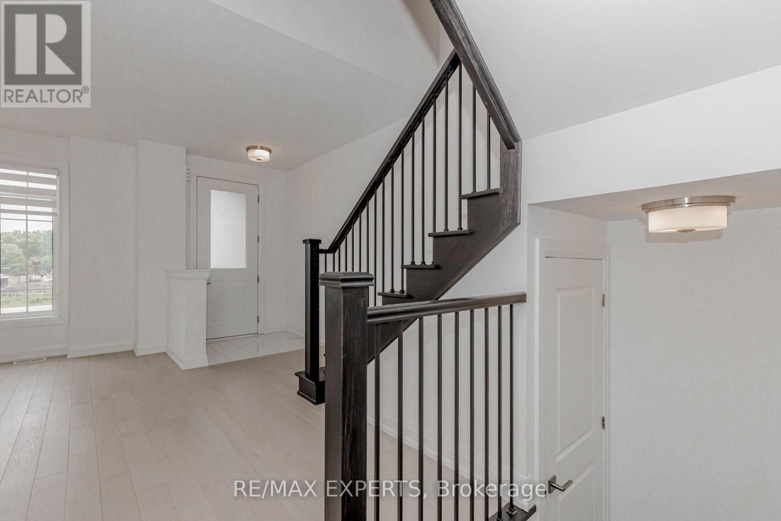 4025 Sixth Line, Oakville, Ontario  L6H 3P8 - Photo 13 - W13614174