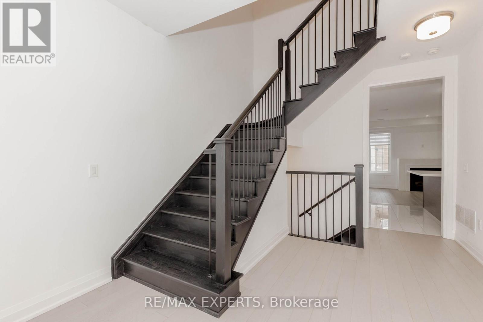 4025 Sixth Line, Oakville, Ontario  L6H 3P8 - Photo 35 - W13614174