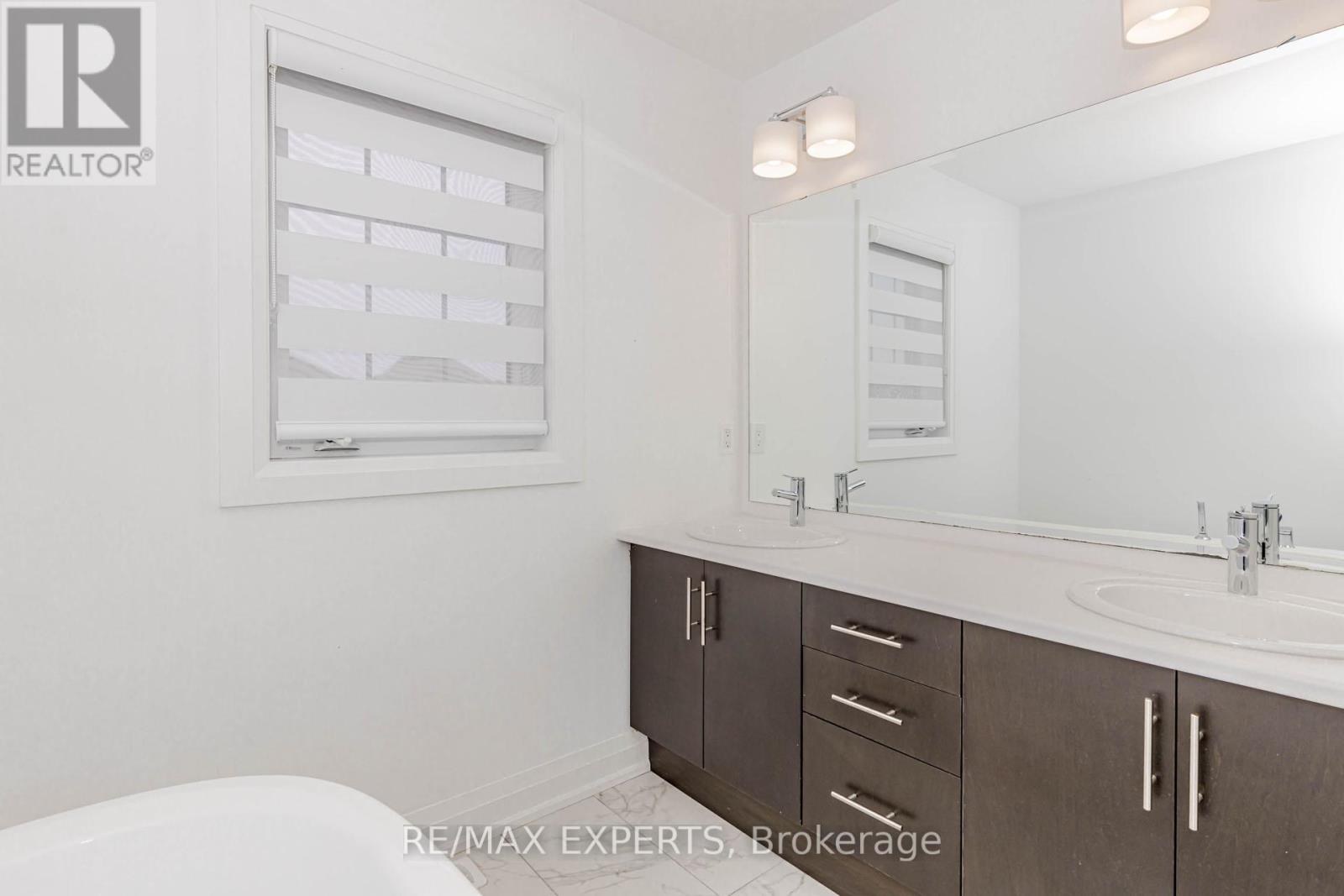 4025 Sixth Line, Oakville, Ontario  L6H 3P8 - Photo 45 - W13614174