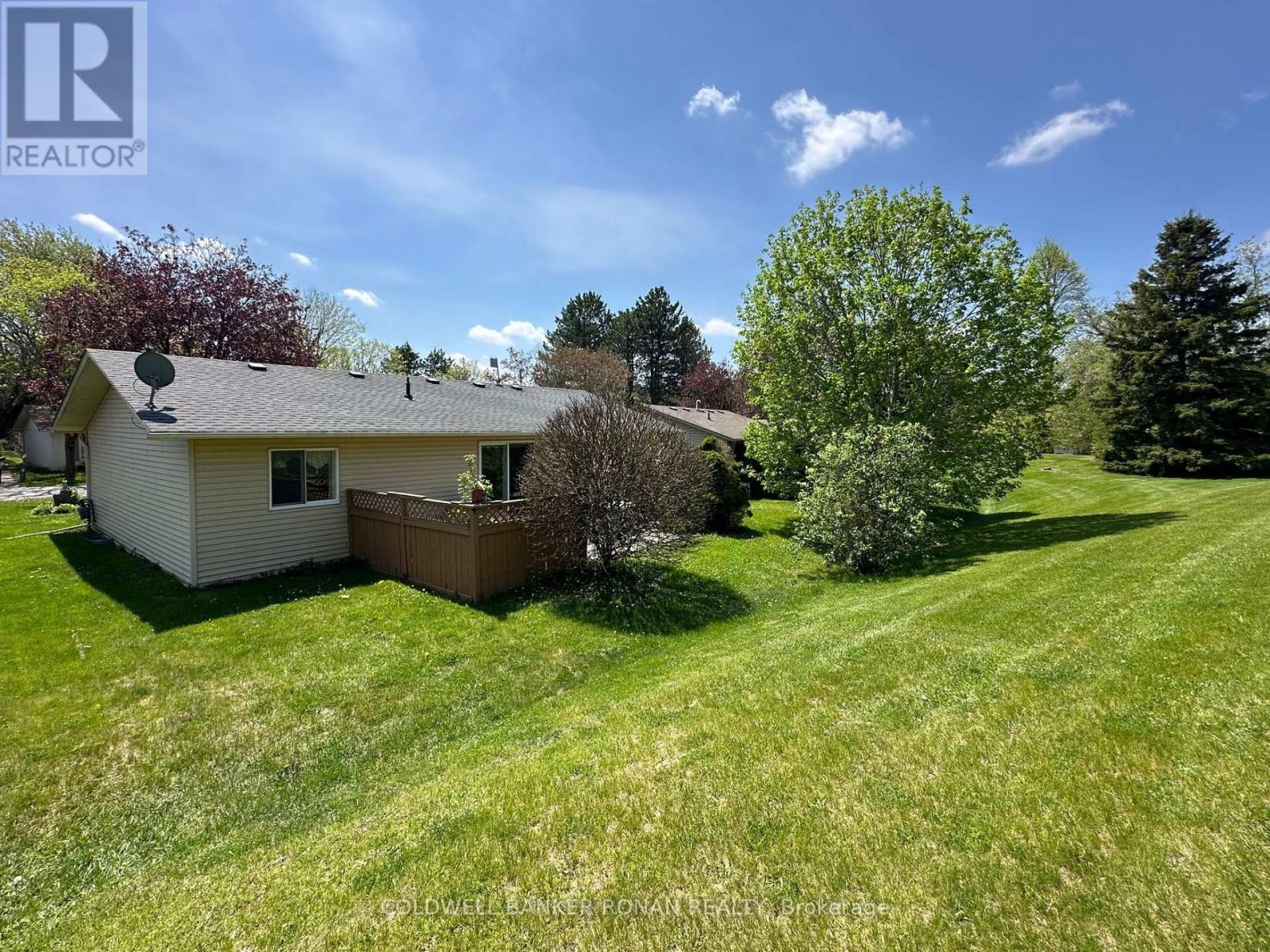 4 Tecumseth Pines Drive, New Tecumseth, Ontario  L0G 1W0 - Photo 22 - N13585624