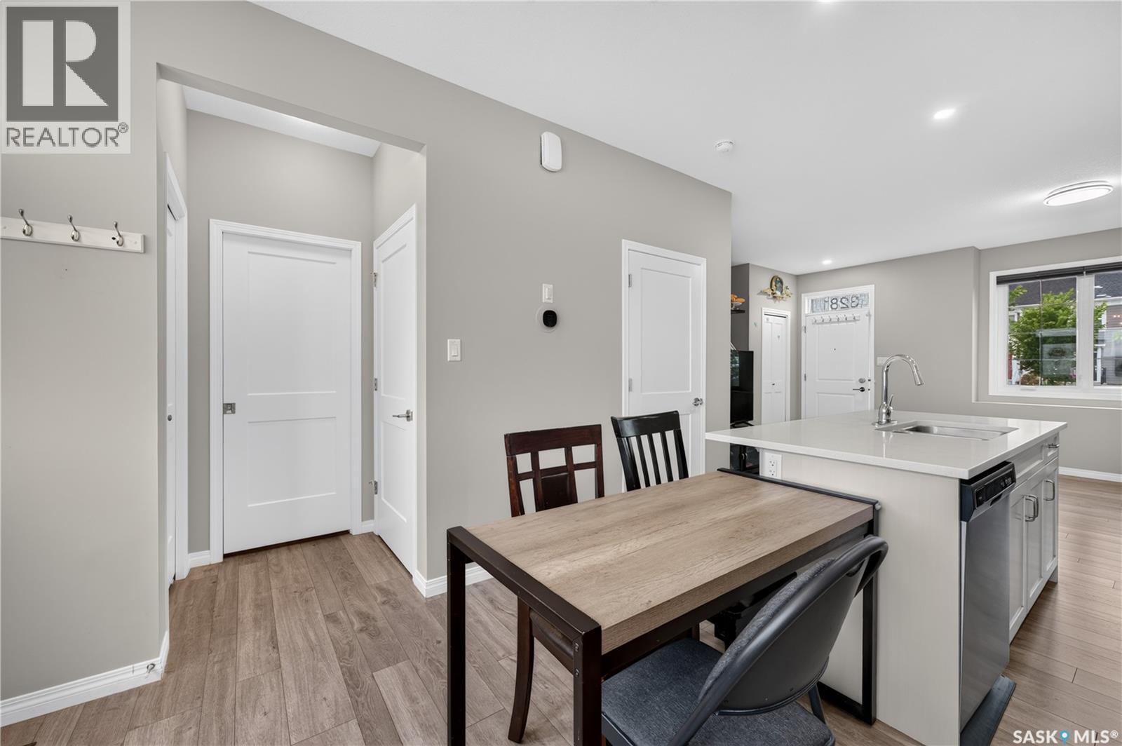 3281 Chuka Boulevard, Regina, Saskatchewan  S4V 3K7 - Photo 8 - SK043910
