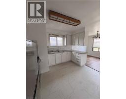15 CHAMPLAIN Avenue, hamilton, Ontario