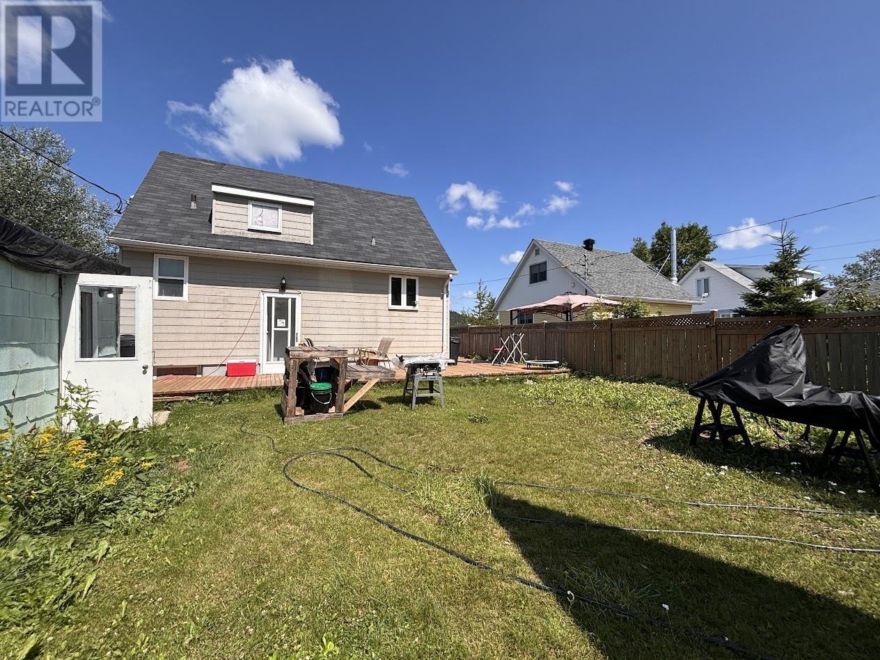 16 Wenonah Dr, Manitouwadge, Ontario  P0T 2C0 - Photo 23 - TB2600429