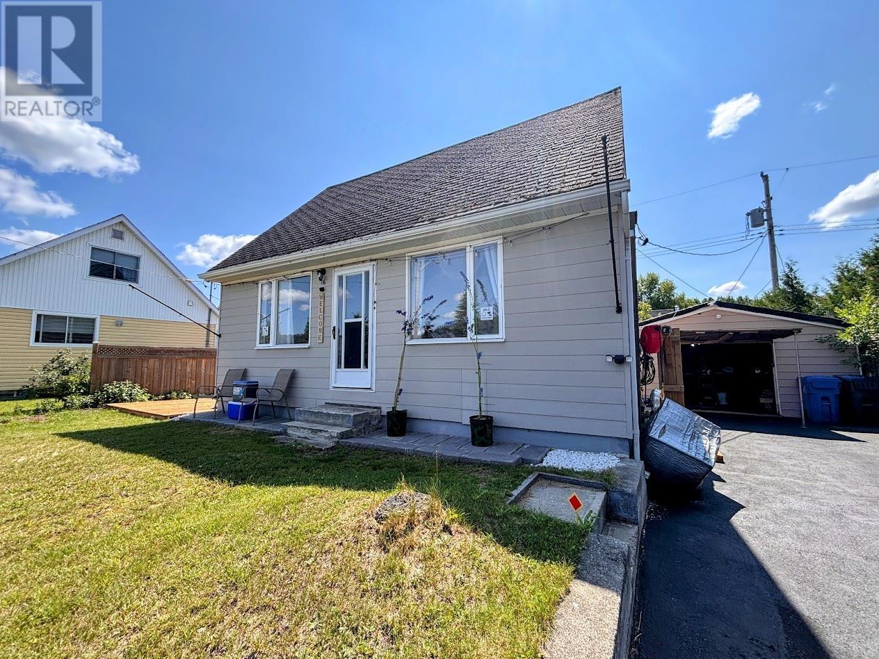 16 Wenonah Dr, Manitouwadge, Ontario  P0T 2C0 - Photo 30 - TB2600429