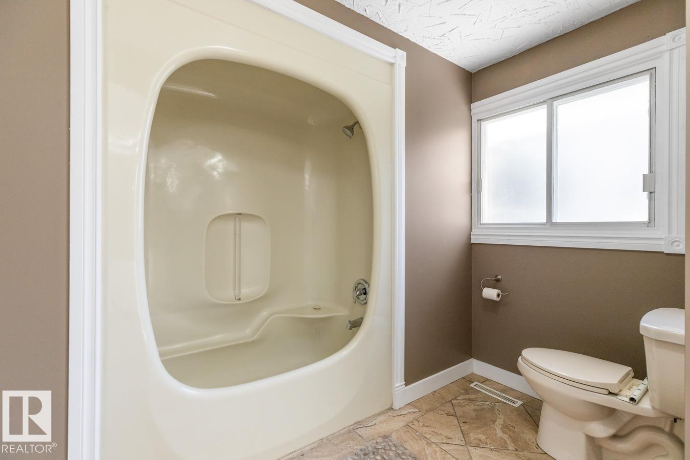 9 Yew Co, Sherwood Park, Alberta  T8A 1H8 - Photo 23 - E4489147
