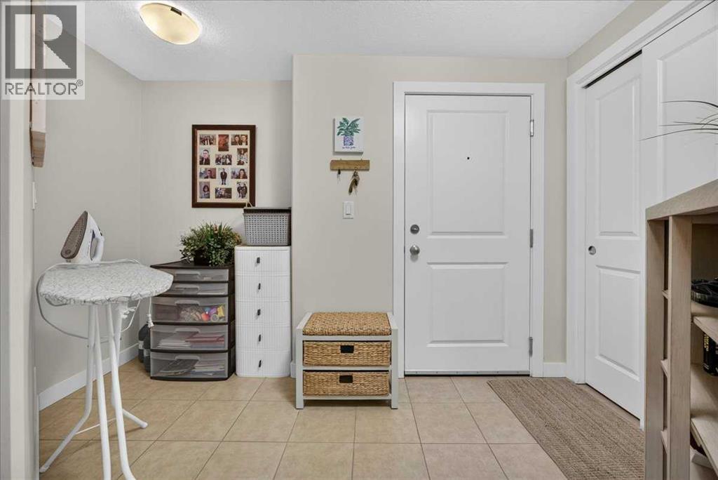 107, 16 Varsity Estates Circle Nw, Calgary, Alberta  T3A 2C5 - Photo 3 - A2324332