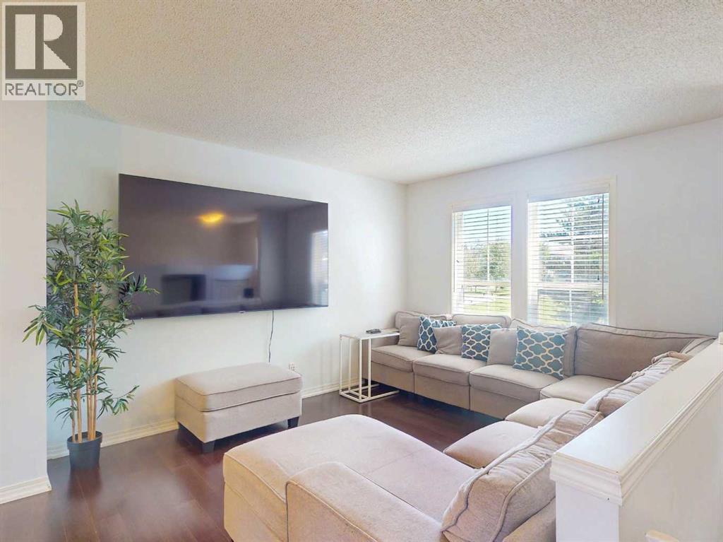 5 Auburn Bay Common Se, Calgary, Alberta  T3M 0M6 - Photo 6 - A2324356