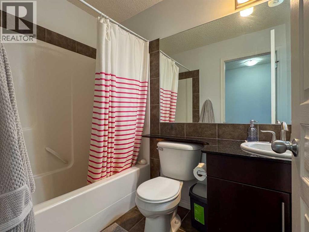 5 Auburn Bay Common Se, Calgary, Alberta  T3M 0M6 - Photo 24 - A2324356