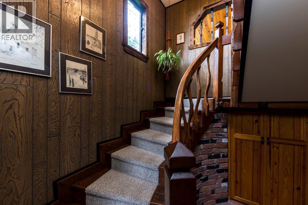 292 E St. James Road, North Vancouver, British Columbia  V7N 1L2 - Photo 29 - R3150522